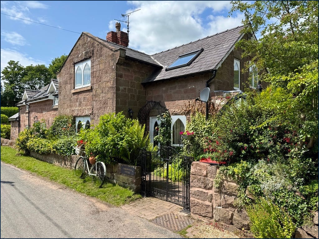 Bickerton Hill Cottages